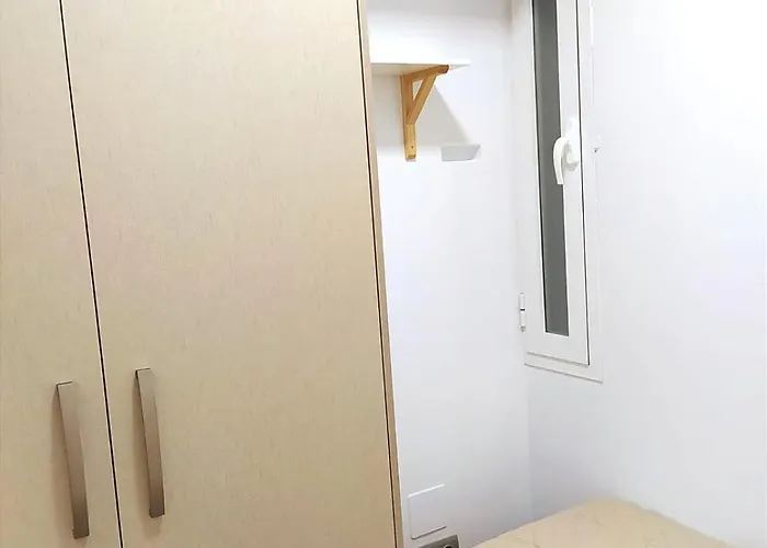 شقة 